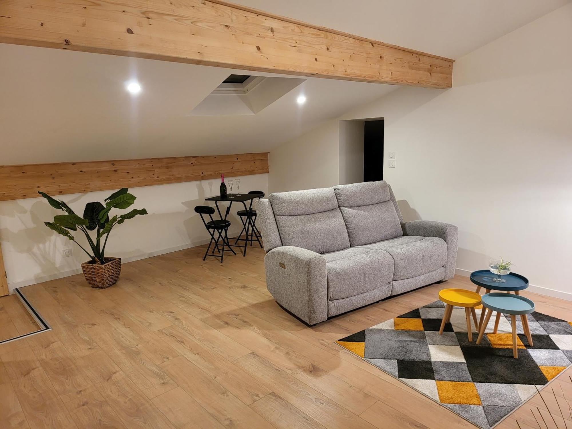 Bel Appartement Mansarde Carcassonne Buitenkant foto