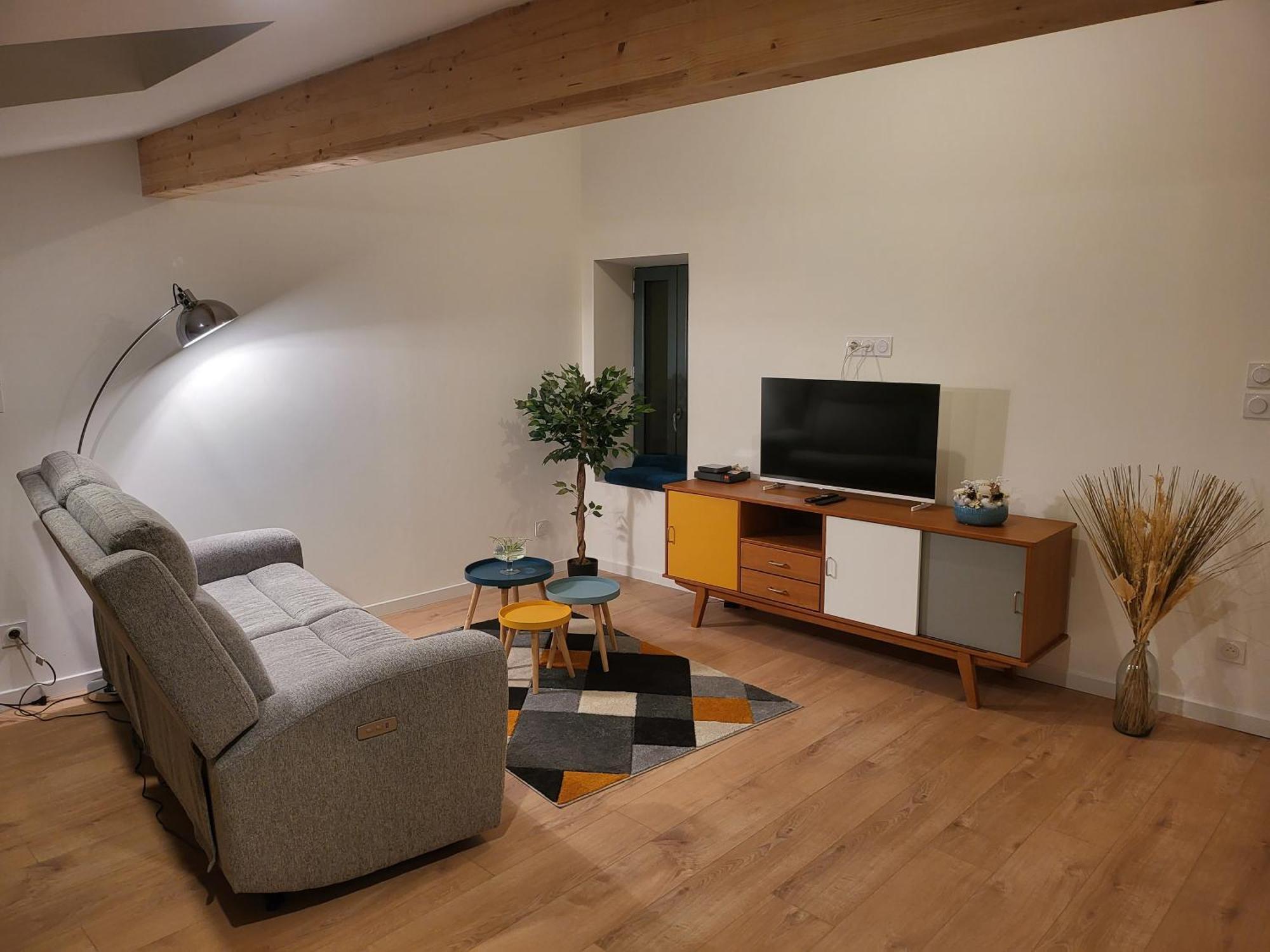 Bel Appartement Mansarde Carcassonne Buitenkant foto