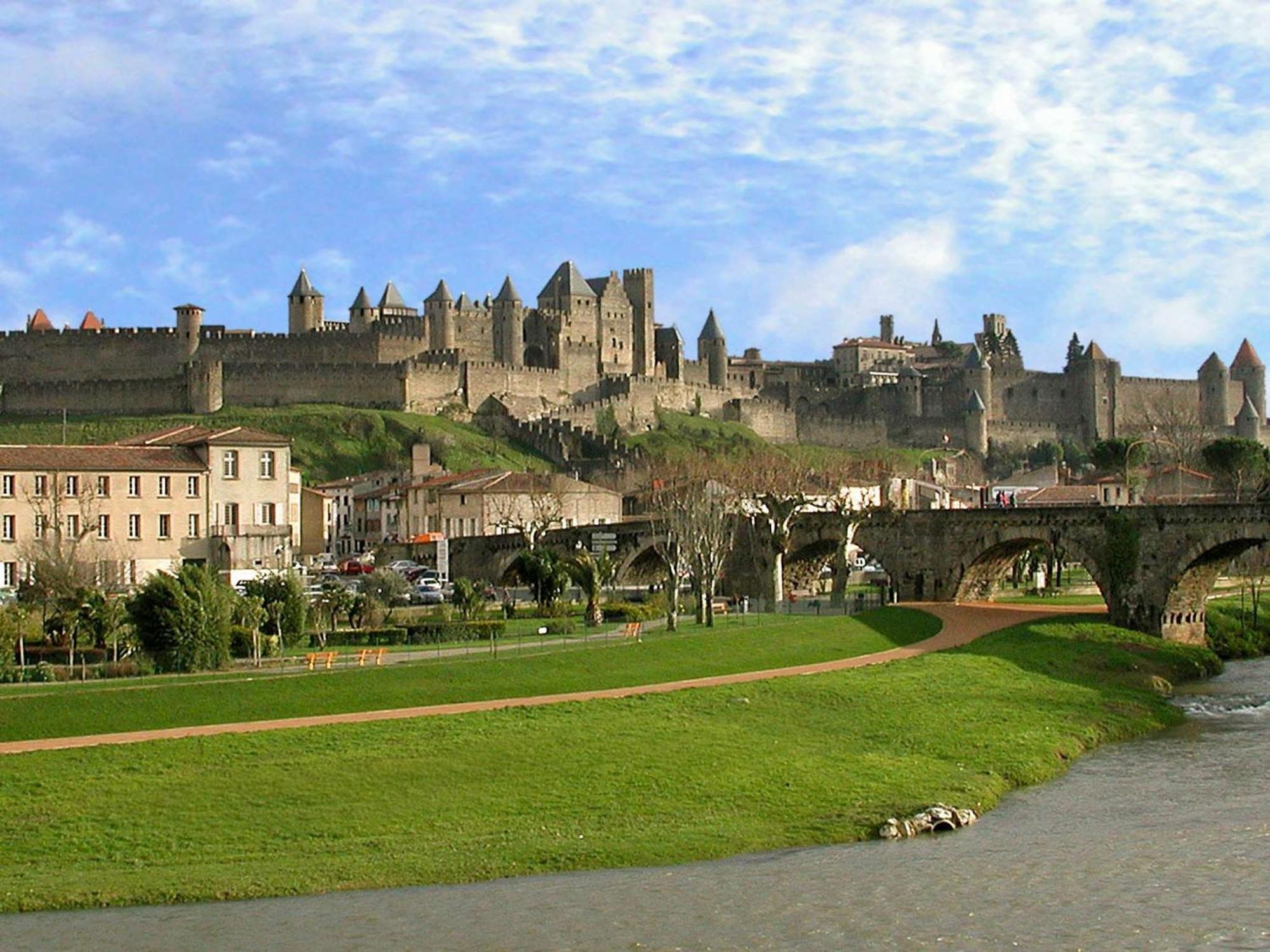 Bel Appartement Mansarde Carcassonne Buitenkant foto