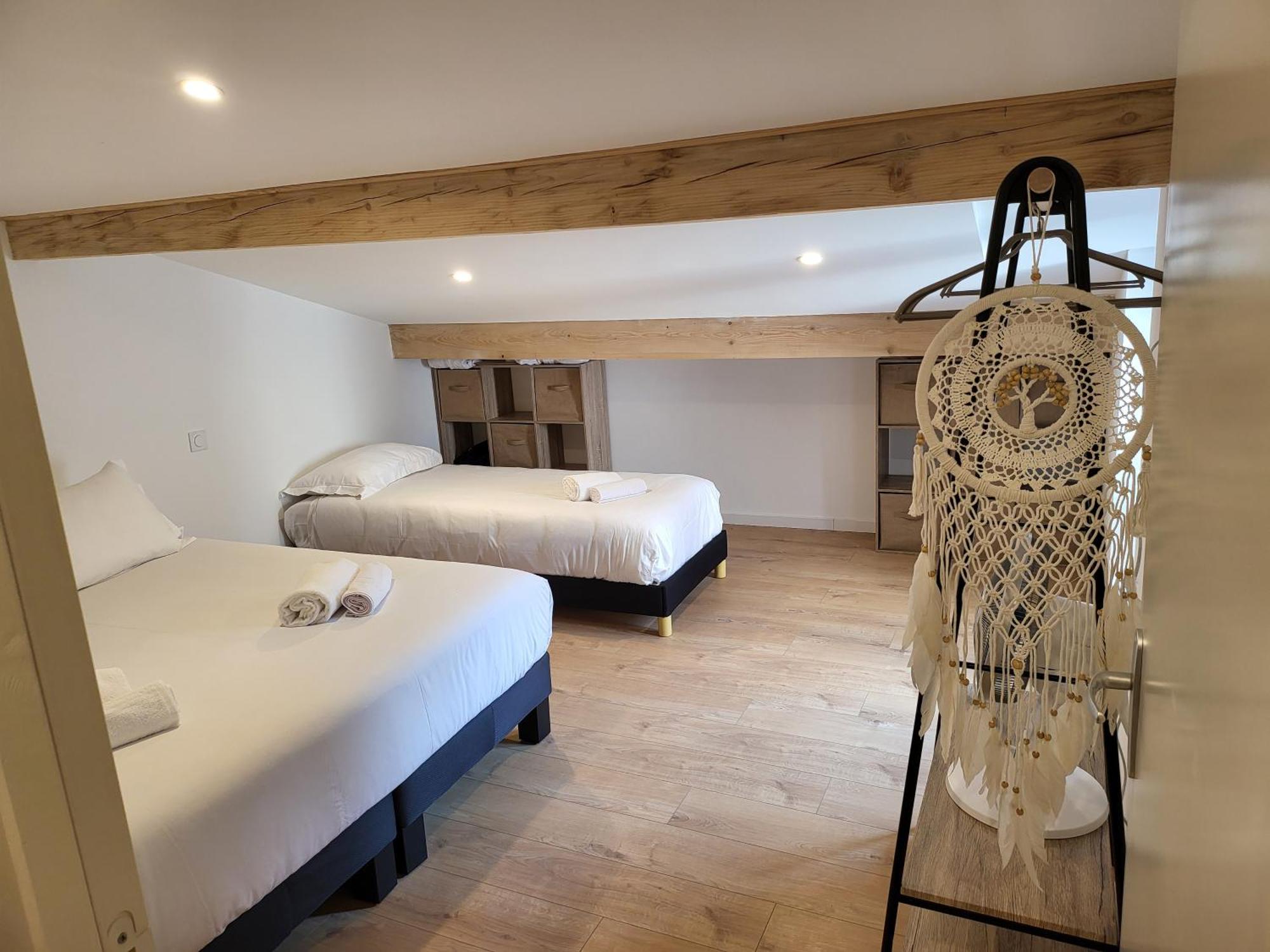 Bel Appartement Mansarde Carcassonne Buitenkant foto